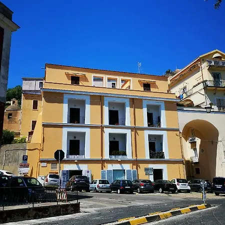 Medieval Flat Apartment Gaeta